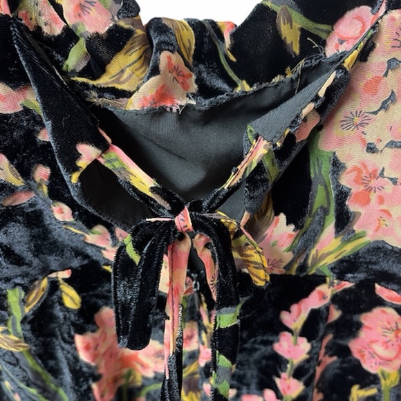 superdown Lena Cowl Mini Dress Black Floral - Small - Picture 7 of 14